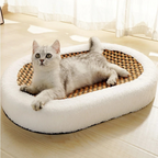 ScratchLounge - Luxurious Plush Cat Bed with Scratchable Surface