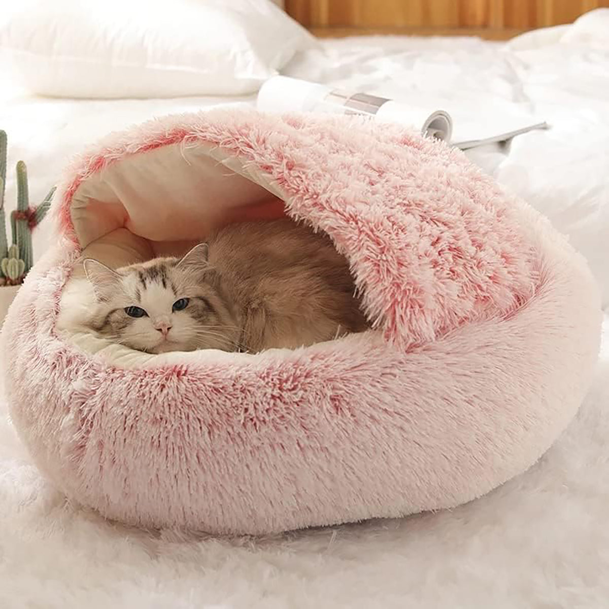 ComfyPaws™ Dreamy Pet Retreat